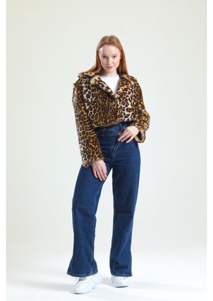 Ingiliz Yaka Crop Kürk Ceket