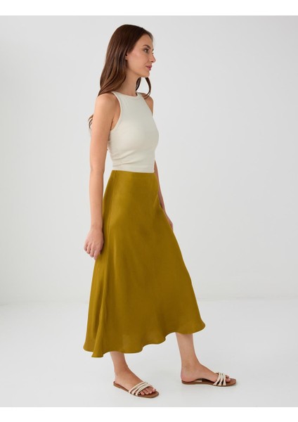Yağ Yeşili Normal Bel Dar Kesim Uzun Saten Etek fiyatları