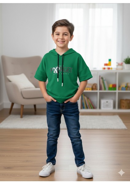 Kapüşonlu Baskılı T-Shirt Erkek Çocuk