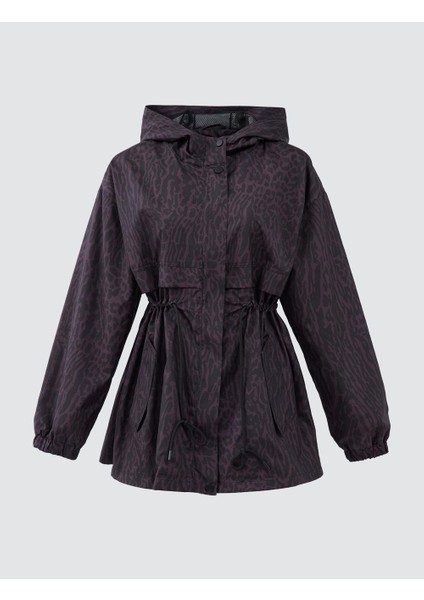 Kahverengi Beli Bağcıklı Kapüşonlu Leopar Desenli Yağmurluk