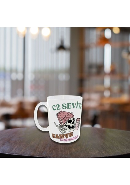 C2 Seviye Kahve Bağımlılığı Yazılı Tasarım Kupa