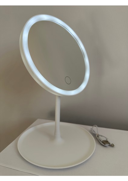 LED Işıklı Makyaj Aynası – 3 Renk Ayarı, USB Şarjlı modelleri