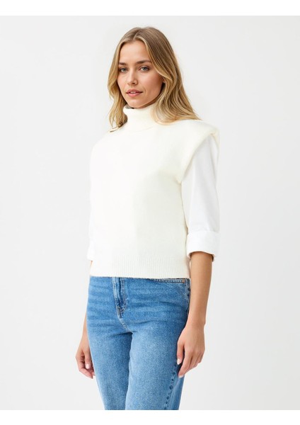 Ekru Balıkçı Yaka Kolsuz Triko Süveter fırsatları