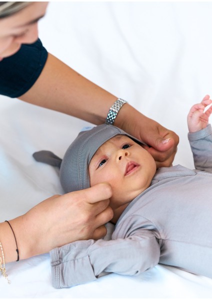 Organik Bambu Şapka – Ayarlanabilir, Yumuşak, Nefes Alabilen Kumaş