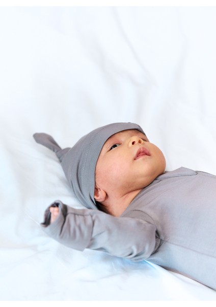 Organik Bambu Şapka – Ayarlanabilir, Yumuşak, Nefes Alabilen Kumaş