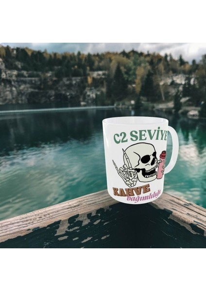 C2 Seviye Kahve Bağımlılığı Yazılı Tasarım Kupa modelleri