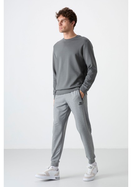 Tommy Life Gri Melanj Erkek Air Baskılı Fermuar Cepli Standart Kalıp Jogger Eşofman Alt-84587