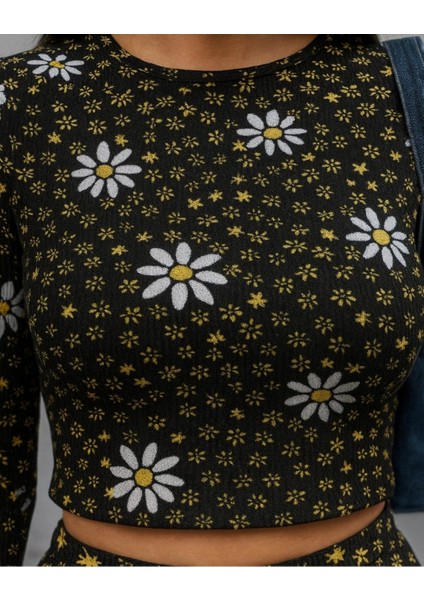 Siyah Sarı Çiçek Desenli Pamuk Fitilli Rahat ve Şık Crop Top Üst ve Alt Ikili Takım Günlük modelleri