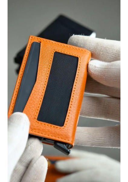 Hakiki Deri Turuncu 12 Kart Kapasiteli Rfıd Korumalı Mekanizmalı Kartlık modelleri