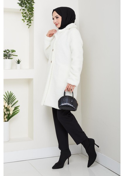 Kadın Kürk Kumaş Astarlı Düğmeli Beyaz Cepli Kaban indirimleri