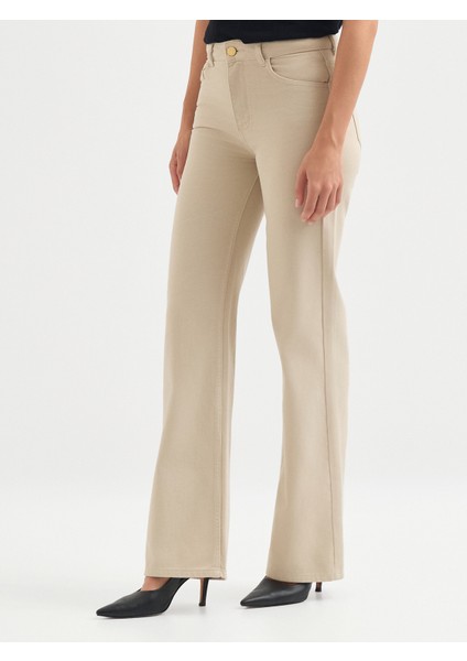 Kadın Jean-Bej modelleri