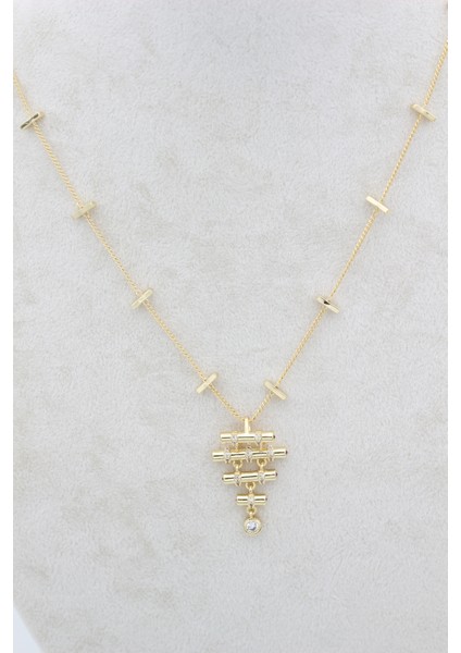 Stil Incisi/ Ervelina Zirkon Taşlı Kolye