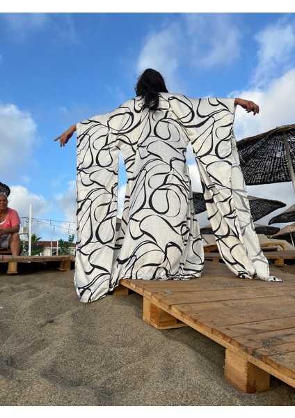 Maxi Uzunlukta Kol Detaylı Japanese Kimono