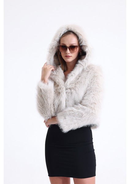 Kapüşonlu Kürk Crop Mont