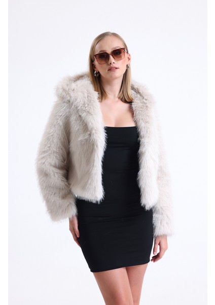 Kapüşonlu Kürk Crop Mont fırsatları