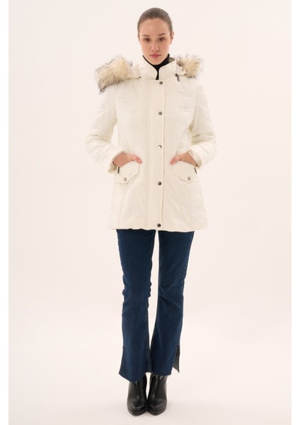 Veger Özel Desen Kapüşonlu Kapitone Mont fiyatları