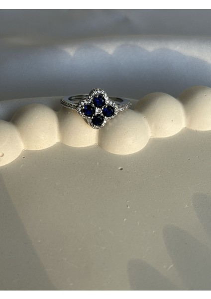 Zirkon Lacivert Yonca Yüzük fiyatları