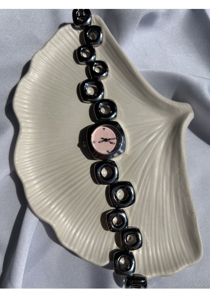 Pembe Cam Tasarım Kol Saati fiyatları