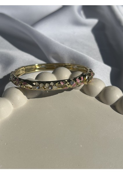 Pembe Çiçek Mineli Kelepçe Bileklik fiyatları