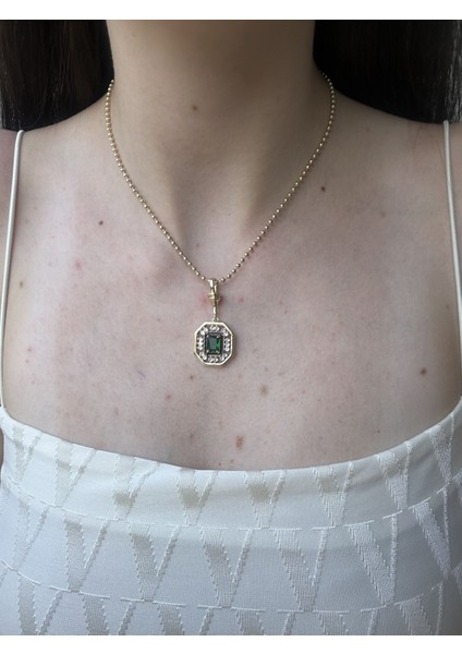 Yeşil Taşlı Serenay Kolye