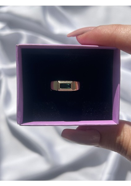 Yeşil Taşlı Retro Yüzük fiyatları