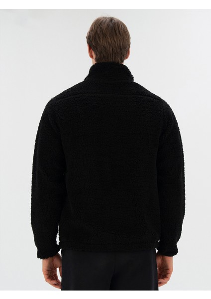 Winter Essentials Siyah Erkek Full Zip Sherpa Sweat modelleri