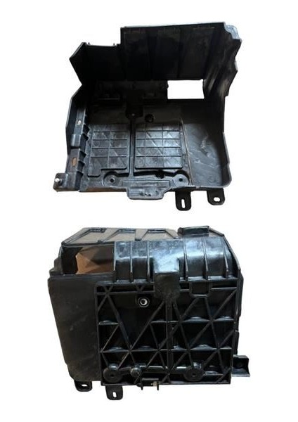 8200467409 - Akü Alt Tablası Megane Iı 02