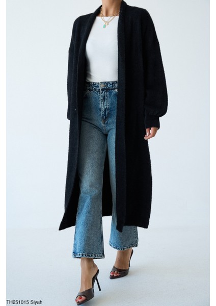 Kadın Giyim Oversize Uzun Peluş Hırka – Yumuşak Dokulu, Rahat ve Şık Tasarım Şık Kombinler