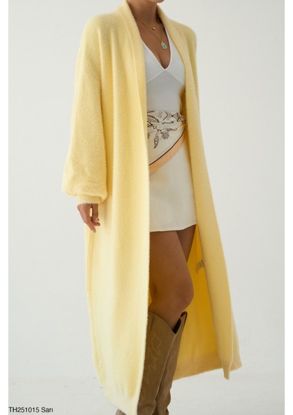 Kadın Giyim Oversize Uzun Peluş Hırka – Yumuşak Dokulu, Rahat ve Şık Tasarım Şık Kombinler fiyatları