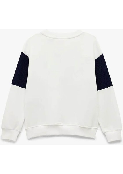 Lisanslı Yale Beyaz Erkek Çocuk Sweatshirt 6WKB10027TK fiyatları