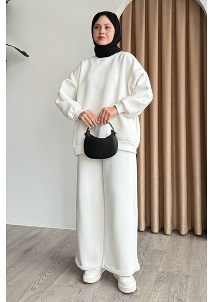 Tesettür Üç Iplik Eşofman Takımı - Sweatshirt ve Geniş Paça Pantolon, Normal ve Büyük Beden