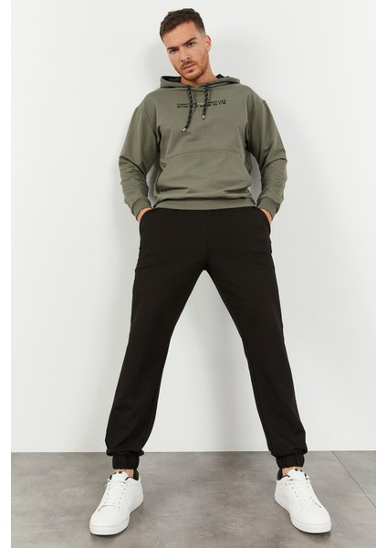Çağla - Siyah Kapüşonlu Kanguru Cep Lastik Paça Erkek Oversize Eşofman Takımı - 85117