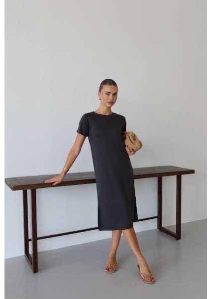 Yırtmaçlı Midi Boy Elbise fiyatları