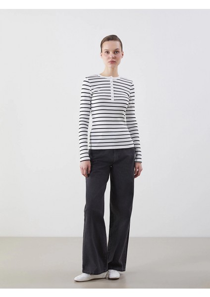 Lcwaıkıkı Classic Beyaz Bisiklet Yaka Çizgili Kadın Tişört fiyatları