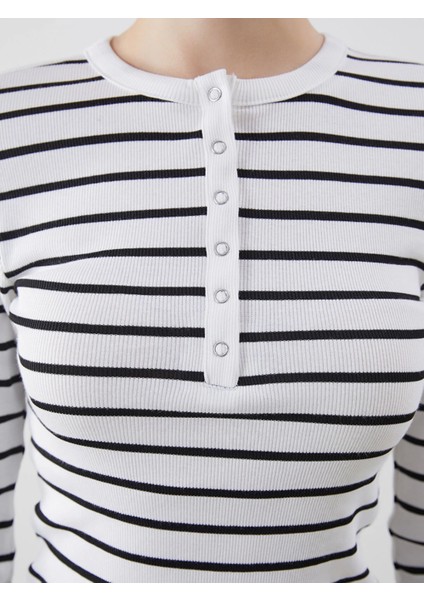 Lcwaıkıkı Classic Beyaz Bisiklet Yaka Çizgili Kadın Tişört modelleri