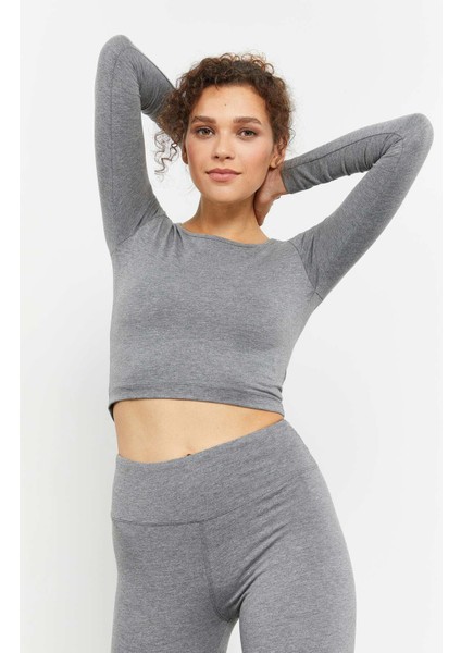 Gri Melanj Uzun Kollu Dar Kalıp O Yaka Kadın Crop Top T-Shirt - 97150