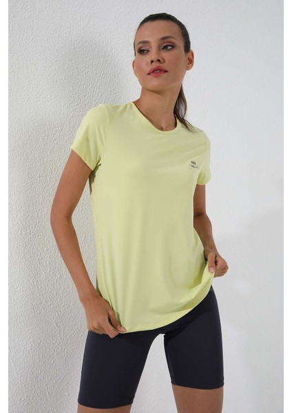 Limon Basic Kısa Kol Standart Kalıp O Yaka Kadın T-Shirt - 97144 indirimleri