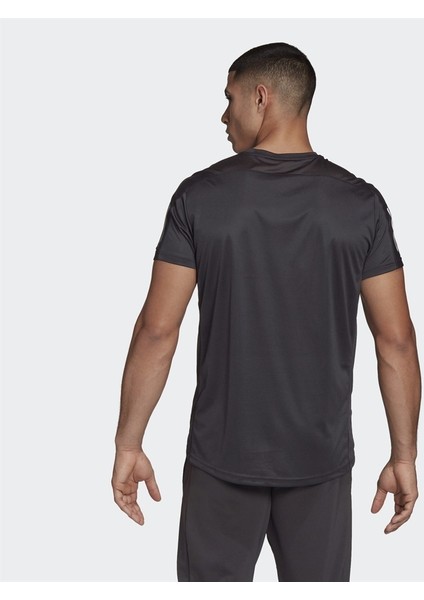 Performance FS9799 Own the Run Tee modelleri