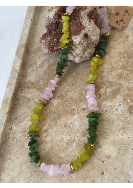 Olivin , Yeşim Taşı , Pembe Kuvars Doğaltaş Kolye modelleri