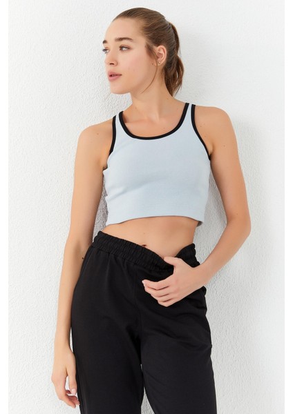 Taş Basic Sıfır Kol Dar Kalıp U Yaka Kadın Crop Top Atlet - 97162