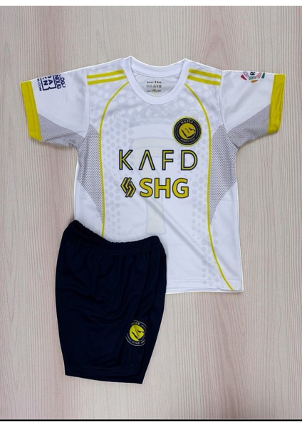 Yeni Sezon Beyaz Al Nassr Ronaldo Çocuk Forması fiyatları
