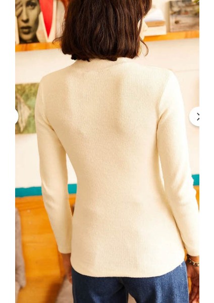 Kadın Ekru Yarım Balıkçı Şardonlu Kaşkorse Kazak fırsatları