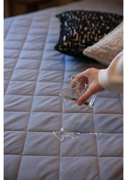 Protective Micro Kapitone Su Sıvı Geçirmez Yatak Koruyucu Alez Çarşaf fırsatları