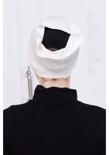 Pratik Boru Bone Geçmeli - Kaymaz Önü Dikişsiz Kadın Tesettür Hazır Iç Bone Ekru indirimleri