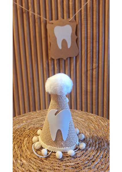 Dişim Çıktı Şapka Krem Jüt Kumaş Ponponlu Şapka Doğum Günü Şapkası One Şapka Ponponlu