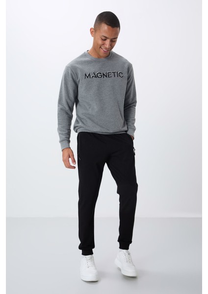 Gri Melanj Yazı Nakışlı O Yaka Rahat Form İçi Polarlı Erkek Sweatshirt - 88020