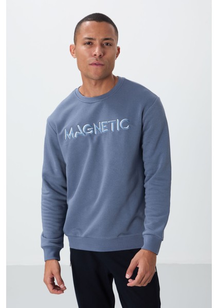 Petrol Yazı Nakışlı O Yaka Rahat Form İçi Polarlı Erkek Sweatshirt - 88020 indirimleri