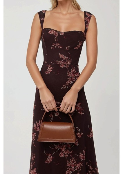 Kadın Kalp Yaka Desenli Maxi Elbise Brown