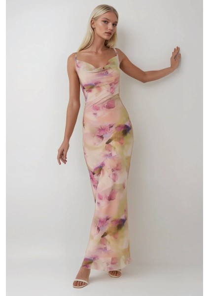 Kadın Degaje Yaka Desenli Maxi Tül Elbise Multicolor