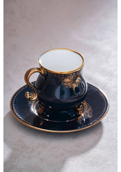 Hemera Porselen Desenli 12 Parça Kahve Fincanı Takımı Beyaz ve Altın Detaylı Özel Tasarım